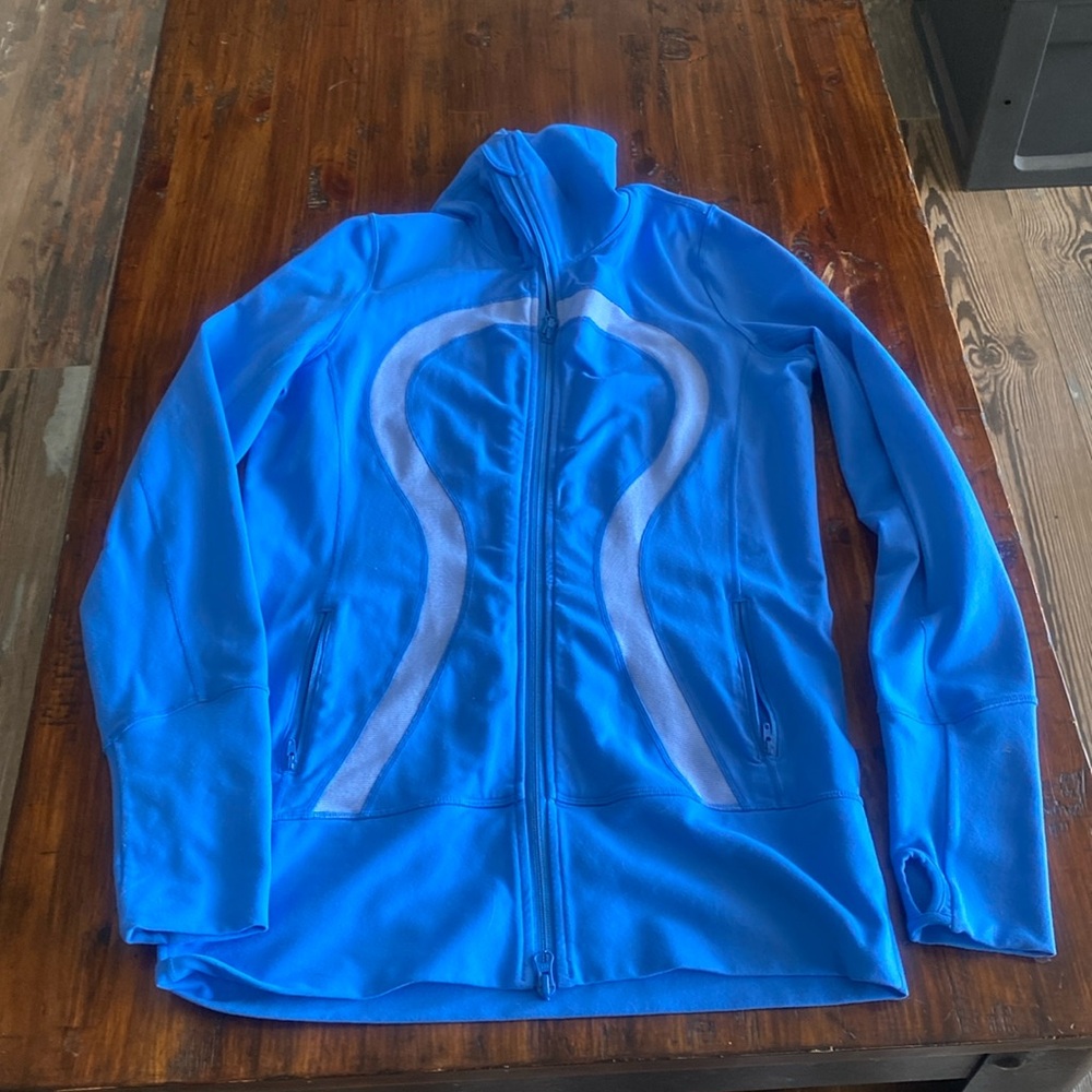 Lululemon jacket